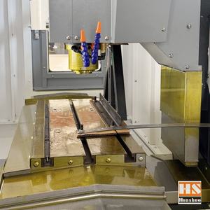 Norvège VMC640 3/4/5 axes CNC fraiseuse automatique verticale CNC centre d'usinage pour le travail des métaux avec convoyeur à copeaux - Product Image 4