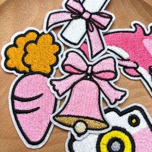Patch brodé thermocollant en feutre écologique rose, motif caméra de dessin animé, radis, cloche, bougie, pour chaussures, chapeaux, décoratif - Product Image 2