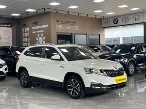 Skoda <span class=keywords><strong>Kamiq</strong></span> Modèle 2022 1.5L Auto Comfort Edition 6AT 5 places Essence SUV Voiture d'occasion Kilométrage 34 000 km Peinture d'origine En stock - Product Image 3