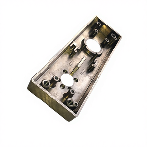 低价OEM服务定制A380 A383真空锌铝压铸件 - Product Image 3