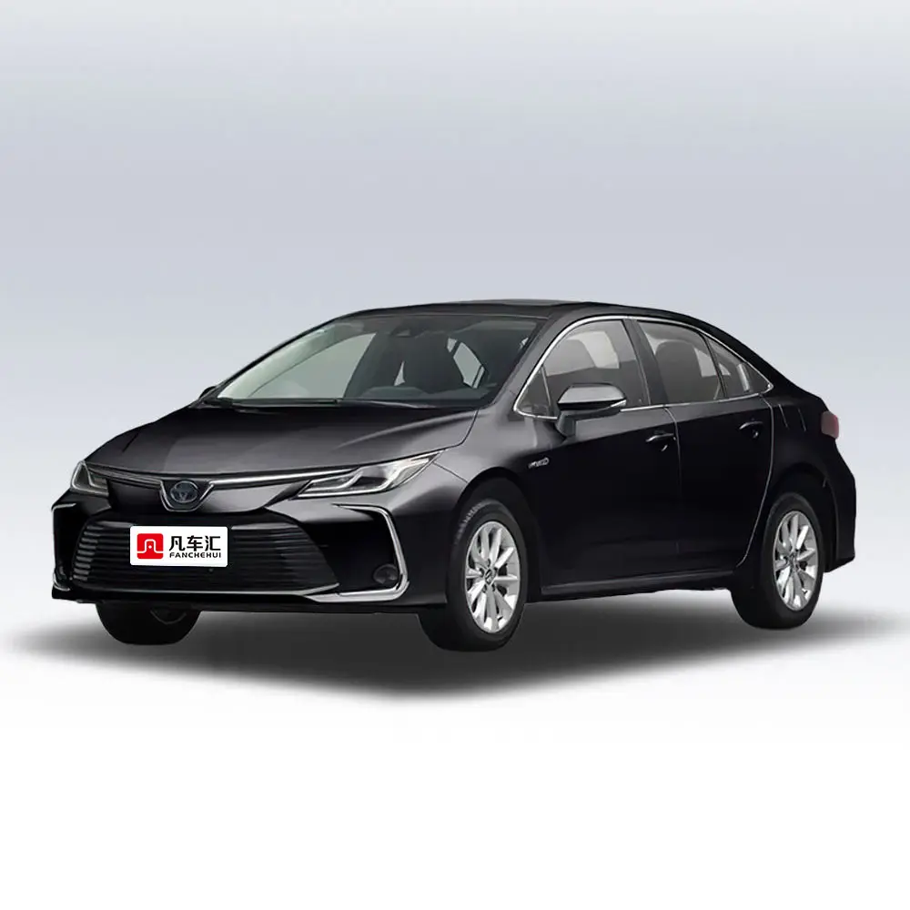 4-дверный 5-местный компактный автомобиль TOYOTA Corolla 1.5L флагманская версия колесной базы 2700 мм