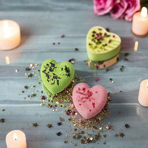 Bomba de baño orgánica de corazón personalizada ODM, baño de pétalos de ingredientes naturales, Fizzes para limpieza - Product Image 3