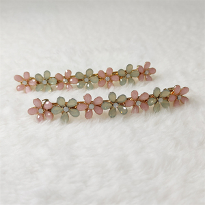 Nouvel accessoire à la mode métal cristal petite boucle pince à cheveux en strass pour femmes - Product Image 5