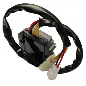 Regulador rectificador de voltaje de motocicleta de alta calidad para <span class=keywords><strong>KTM</strong></span> <span class=keywords><strong>450</strong></span> <span class=keywords><strong>Rally</strong></span> 660 <span class=keywords><strong>Rally</strong></span> 400 640 LC4 620 625 SXC 58411034100 - Product Image 4