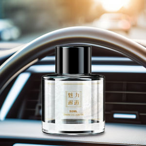 Rafraîchisseur <span class=keywords><strong>d</strong></span>'<span class=keywords><strong>air</strong></span> de tableau de bord de voiture de parfum <span class=keywords><strong>d</strong></span>'huile essentielle de verre de luxe moderne de 50ml avec la fonction <span class=keywords><strong>d</strong></span>'aromathérapie Cadeaux de parfum de Cologne - Product Image 3