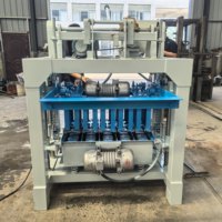 Machine à fabriquer des blocs creux en béton pour murs de clôture, machine à briques en ciment 4-35A avec moule interchangeable