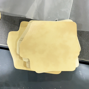 Máquina de corte de cuero de cama plana para prendas de vestir, máquina de corte de tela, máquina de corte de cuero para sillas - Product Image 1