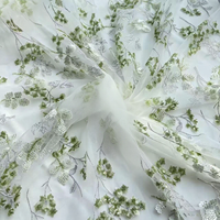 Tissu en maille perlée mate sur mesure ODM pour robes de princesse pour enfants, matière en dentelle perlée en tulle doux