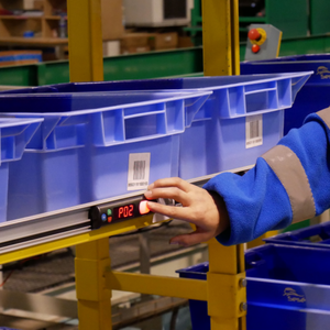 Mur de tri Pick-to-Light, semis précis, tri rapide, solution d'exécution des commandes pour entrepôts de commerce électronique - Product Image 1