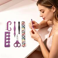 Kit de manucure portable 6 pièces à motif papillon – Lime, ciseaux, repousse-cuticules, pince à épiler, brosse, séparateur d'orteils – Idéal pour la maison et les voyages