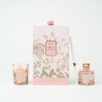 Romantisches Raumduft-Set Sojawachs Duftkerze und Raumduft-Diffusor Geschenkset Luxuriöses Valentinstag Duft-Geschenkset