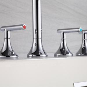 Ensemble <span class=keywords><strong>de</strong></span> robinets <span class=keywords><strong>de</strong></span> <span class=keywords><strong>baignoire</strong></span> romains avec douchette à main, montage sur pont large, robinets <span class=keywords><strong>de</strong></span> <span class=keywords><strong>baignoire</strong></span> à 5 trous, 3 poignées avec inverseur, remplisseur <span class=keywords><strong>de</strong></span> <span class=keywords><strong>baignoire</strong></span> - Product Image 3