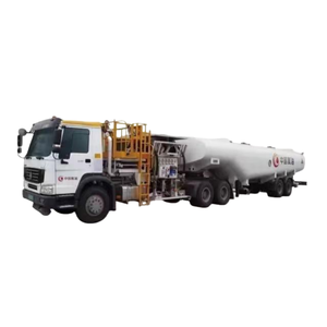 Camion de ravitaillement aérien 45 m³ – Semi-remorque citerne aéroportuaire pour l'exportation – Idéal pour le ravitaillement au sol des avions et hélicoptères - Product Image 1