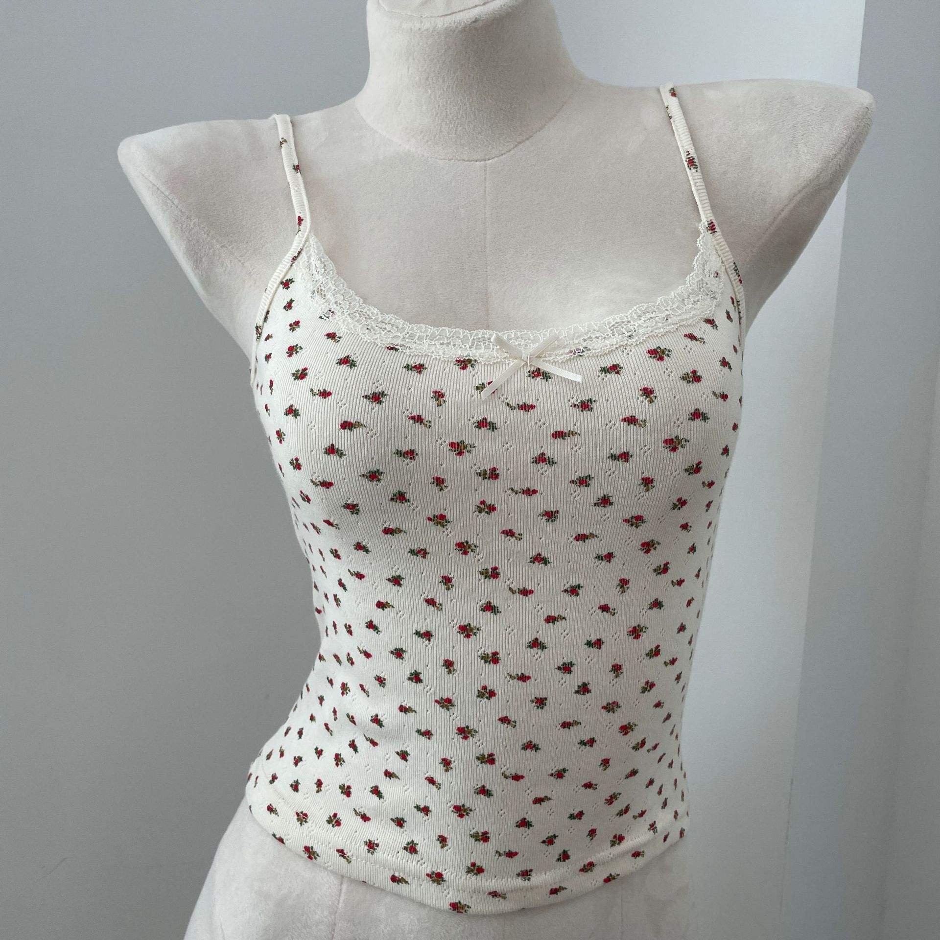 Apricot bottom with Big safflower--vest