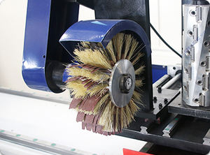 Tour à bois semi-fermé CNC entièrement automatique Jambes en bois <span class=keywords><strong>Escalier</strong></span> et batte de baseball avec magazine Liner et broche ATC - Product Image 4