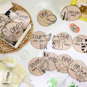 การ์ดไม้บันทึกความทรงจำสำหรับเด็ก 12 ชิ้น ลายสัตว์น่ารัก สลักลายเองได้ สำหรับประกาศงานเลี้ยงฉลองทารกแรกเกิดและแขวนผนัง - Product Image 1