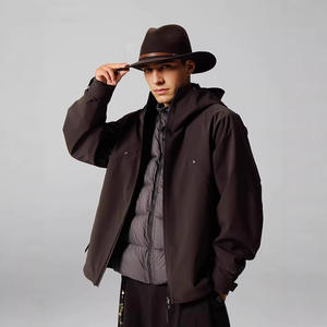 Veste d'hiver imperméable unisexe personnalisée avec fermeture éclair respirante pour la randonnée en plein air Trois en un Coquille dure en caoutchouc pressé à capuche - Product Image 2