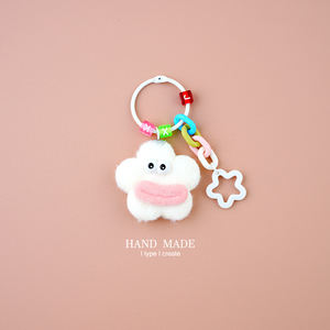 Piccolo libro rosso curativo piccola stella salsiccia simpatico cartone animato ciondolo portachiavi per auto ciondolo zaino da donna ciondolo - Product Image 6