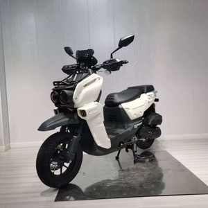 2025 Scooter elettrico più venduto supporta la personalizzazione e viene spedito entro sette giorni - Product Image 1