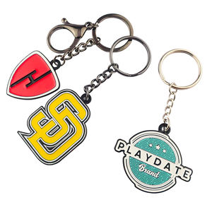Grosir seng logam campuran Enamel dilapisi gantungan kunci kustom Logo huruf kartun logam kerajinan gratis desain hadiah promosi - Product Image 4
