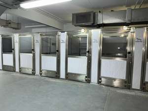 Caseta de perro resistente anticolisión/antiimpacto personalizable de varios materiales de fibra de vidrio/PVC/HDPE - Product Image 2