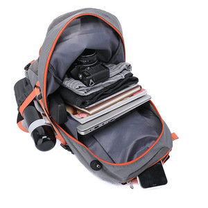 Mochila Plegable Ligera, Impermeable y Transpirable para Viajes al Aire Libre, con Cubierta para Lluvia y Múltiples Compartimentos - Product Image 3
