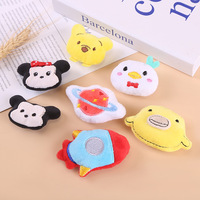 Nouvelle broche en peluche Planète de dessin animé avec impression en relief, cadeau promotionnel artisanal original