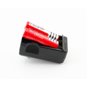 Cargador 18650 con Doble Ranura, Base de Carga para Baterías Estándar - Product Image 3