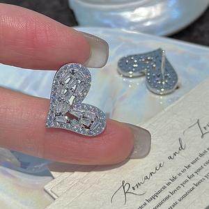 ต่างหูเงินแท้ S925คริสตัลเพทายรูปหัวใจสไตล์วินเทจเรียบง่ายทันสมัยหรูหรา - Product Image 4