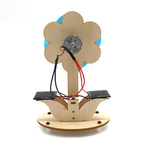 ชุดพัดลมพลังงานแสงอาทิตย์ไม้ DIY การทดลองวิทยาศาสตร์ของเล่นเพื่อการศึกษา STEM สำหรับเด็กอายุ 4 6 ปี - Product Image 4