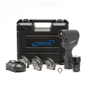ชุดเครื่องมือบานท่อไฟฟ้า Tesmo รุ่น TF-4L พร้อมกล่องแข็ง สำหรับท่อทองแดง R410A - Product Image 1