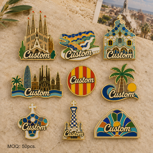 Pin de Solapa Metálico Personalizado al por Mayor con Temática de Barcelona, Insignia de Recuerdo de la Sagrada Familia, Arquitectura de Gaudí de Cataluña - Product Image 1