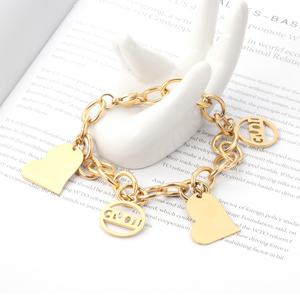 Bracelets personnalisés en forme de cœur plaqués or, bijoux en acier inoxydable pour femmes - Product Image 3