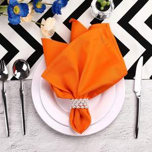 Rond de serviette en céramique rond classique avec surface lisse parfait pour améliorer la décoration de table dans les mariages et les réunions de famille - Product Image 4