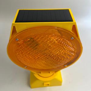 Luce di Segnalazione Solare a LED Ambra Lampeggiante per Barriere Stradali e Coni di Segnalazione - Product Image 2