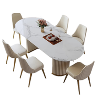Ensemble de table à manger ovale moderne beige italien pour six personnes, bordure dorée, acier inoxydable, plateau en marbre, best-seller pour appartements et restaurants