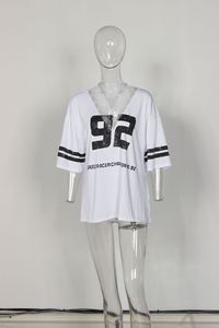 2025 été femmes haut Jersey col en v <span class=keywords><strong>dentelle</strong></span> imprimé lettre ample mode décontracté dames Jersey à manches courtes femmes T-<span class=keywords><strong>Shirt</strong></span> - Product Image 6