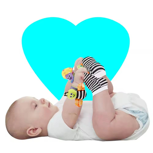 Juguetes para Bebés, Sonajeros para Pies y Muñecas, Juguetes Sensoriales en Blanco y Negro, Artículos Esenciales para Recién Nacidos, Sonajero para Muñecas, Regalos para Bebés - Product Image 2