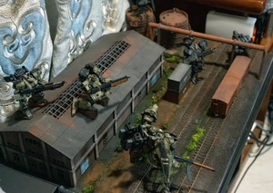 Diorama de Fábrica Abandonada a Escala HO 1:87 con Almacén y Tanques de Petróleo Compatible con Piko Roco <span class=keywords><strong>Faller</strong></span> 60x40cm - Product Image 6
