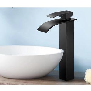 2024 luxe <span class=keywords><strong>bain</strong></span> mitigeur lavabo robinets noir <span class=keywords><strong>doré</strong></span> bassin robinet <span class=keywords><strong>salle</strong></span> <span class=keywords><strong>de</strong></span> <span class=keywords><strong>bain</strong></span> robinets cascade visage bassin robinet - Product Image 5