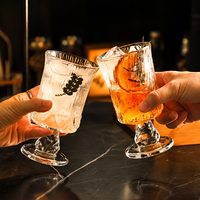 Verre à cocktail créatif à pied haut pour eau pétillante, champagne, vin doux, vin chaud – Idéal pour bars et restaurants, personnalisable avec logo – Vente en gros