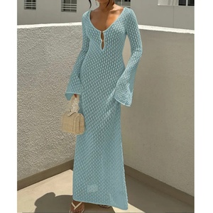 Nuevo Vestido de Playa Tejido para Vacaciones, Cuello en V, Botones, Manga Larga, Cintura Elástica, Diseño de Crochet, Textura Hueca, para Primavera, Protección Solar - Product Image 1