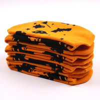 Nouveauté en stock : Chaussettes fantaisie unisexe en coton pour Halloween, automne-hiver, pour couples, décontractées, vente en gros