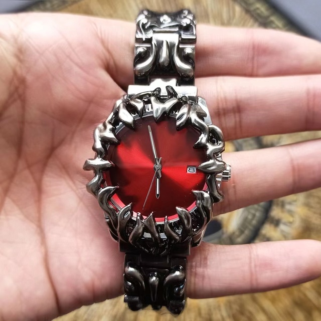Alabaster-style Vintage Y2K Devil's Claw Men's Watch Alloy Watch Twisted Retro Stainless Steel Waterproof Calendar Wristwatch