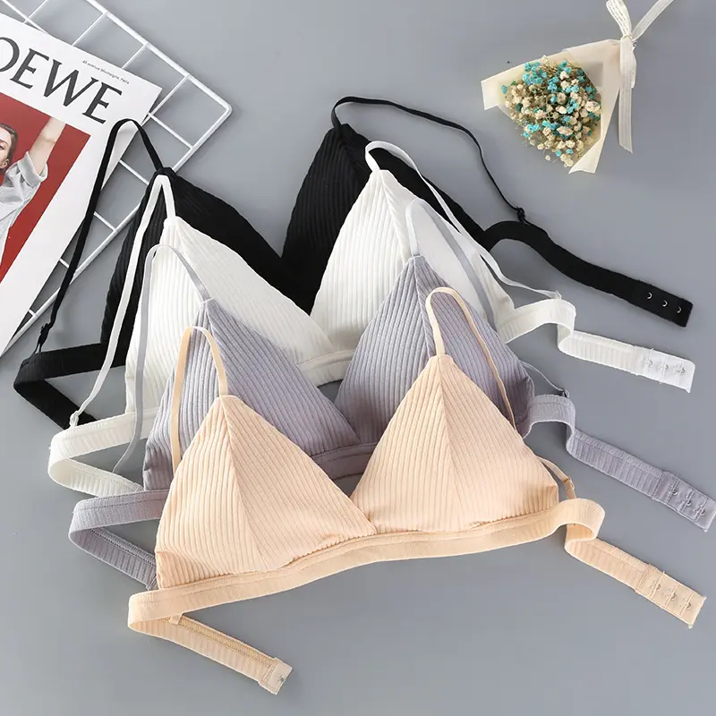 Reggiseno senza fili della biancheria intima della cinghia regolabile dell'imbracatura senza cuciture della tazza del triangolo delle donne della biancheria intima francese