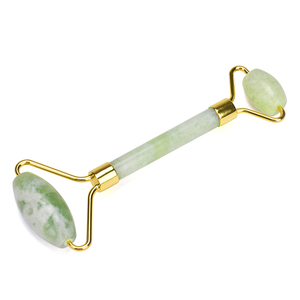 En stock! Cool visage moins cher <span class=keywords><strong>prix</strong></span> masseur outil réalisé par pierre <span class=keywords><strong>de</strong></span> <span class=keywords><strong>jade</strong></span> brut xiuyan <span class=keywords><strong>jade</strong></span> vert visage <span class=keywords><strong>rouleau</strong></span> - Product Image 4