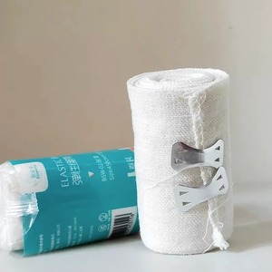 Venda elástica Basewing de 450 cm x 7,5 cm para soporte y fijación de muñeca, uso médico y deportivo - Product Image 2