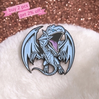 Broches en émail Dragon Blanc aux Yeux Bleus, Personnages d'Anime Personnalisés, Badges de Revers, Bijoux Animaux de Dessin Animé, Cadeau pour Enfants et Amis