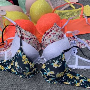 บราลูกไม้แบบมีโครงพิมพ์ลายผสม BC Cup สำหรับผู้หญิง สต็อกล็อตสำหรับประเทศไทย เวียดนาม กัมพูชา ฟิลิปปินส์ - Product Image 5