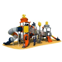 Équipement de terrain de jeu extérieur pour enfants sur le thème du football, avec toboggan multi-niveaux, toboggan spiralé et toboggan tubulaire pour jardin et parc